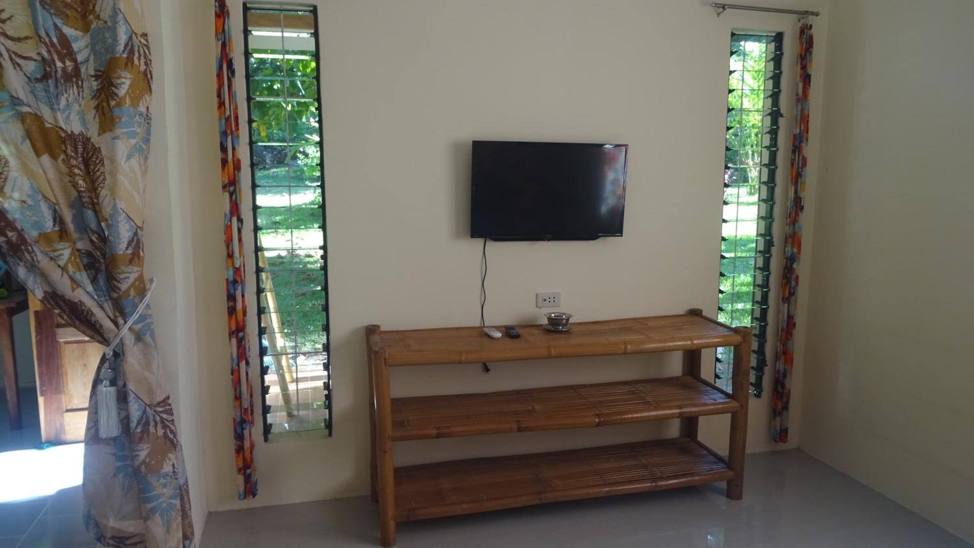 Acacia'S Cottages With Starlink Wifi Mambajao Exterior photo